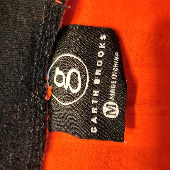 Garth Brooks World Tour Jersey T-Shirt. Signature 7 Series. Size medium - Picture 7 of 7